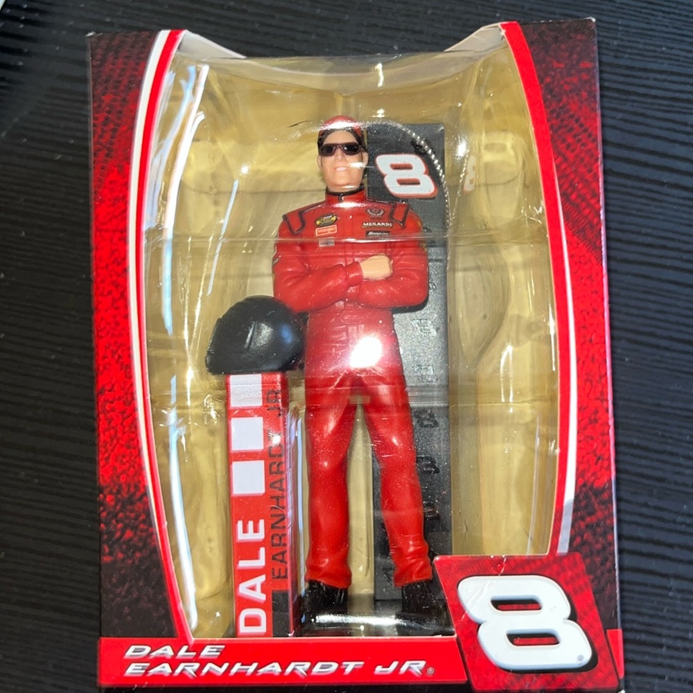 Collectible Ornamentnt
Dale Earnhardt jr 8
